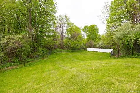 921 W Dover Road Pawling NY 12564