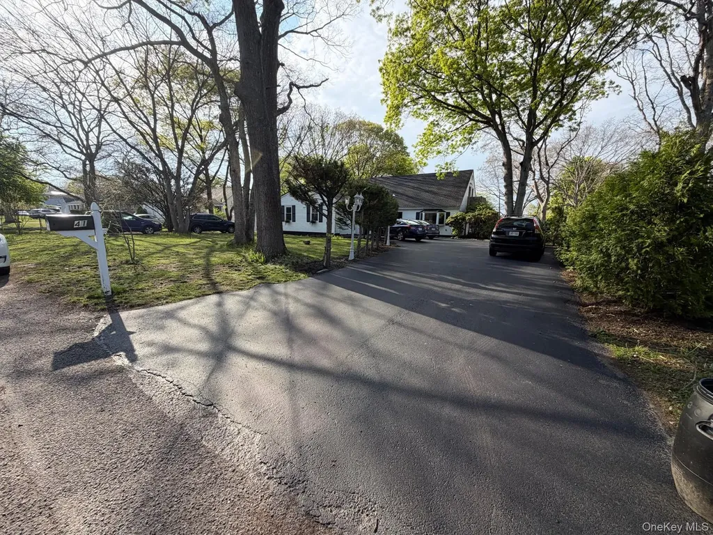 41 Fig Street Central Islip NY 11722