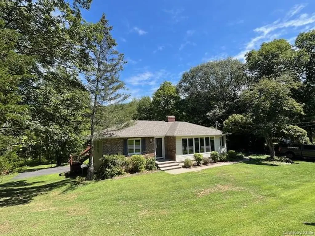 20 Hawxhurst Road Monroe NY 10950