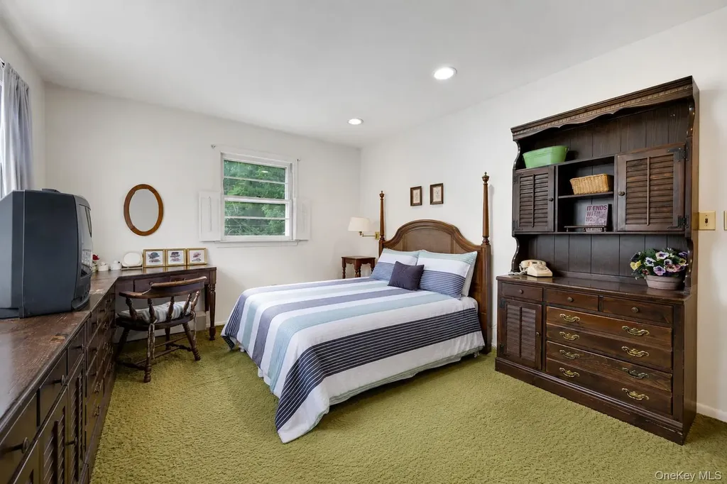 34 Dogwood Drive Scarsdale NY 10583