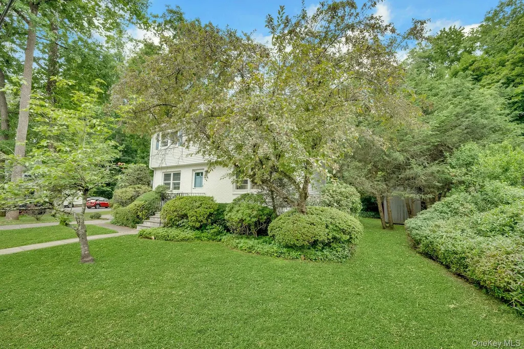 34 Dogwood Drive Scarsdale NY 10583