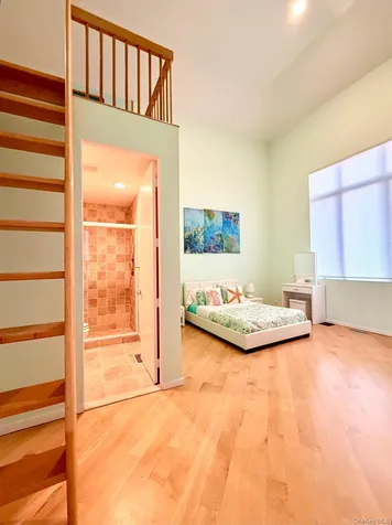 18 Pine Tree Lane Westhampton NY 11977