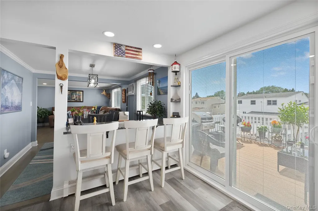 22 Marilyn Court West Babylon NY 11704