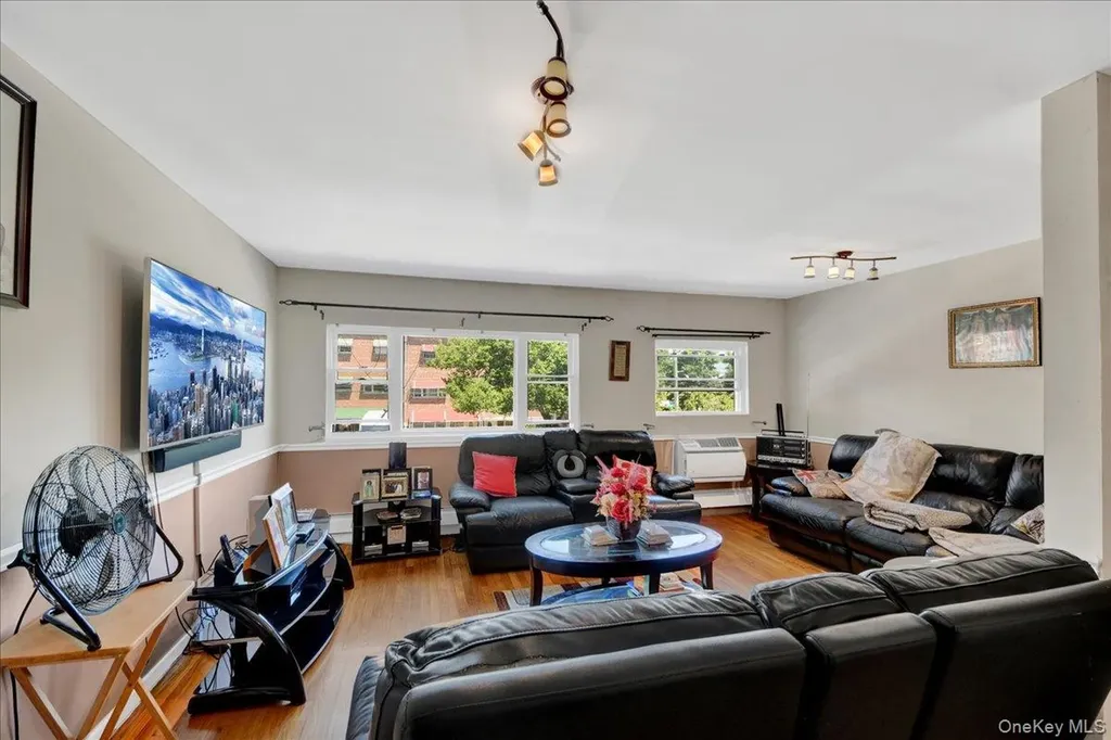 403 Torry Avenue Bronx NY 10473