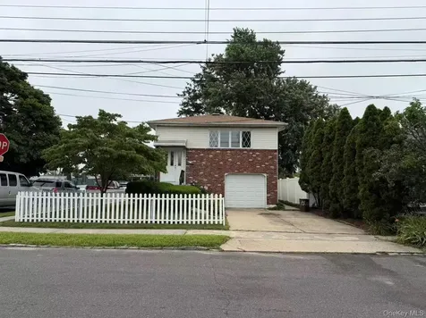 858 Oliver Avenue Westbury NY 11590