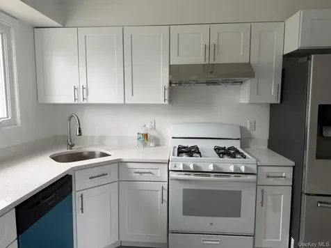 858 Oliver Avenue Westbury NY 11590