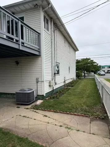 858 Oliver Avenue Westbury NY 11590