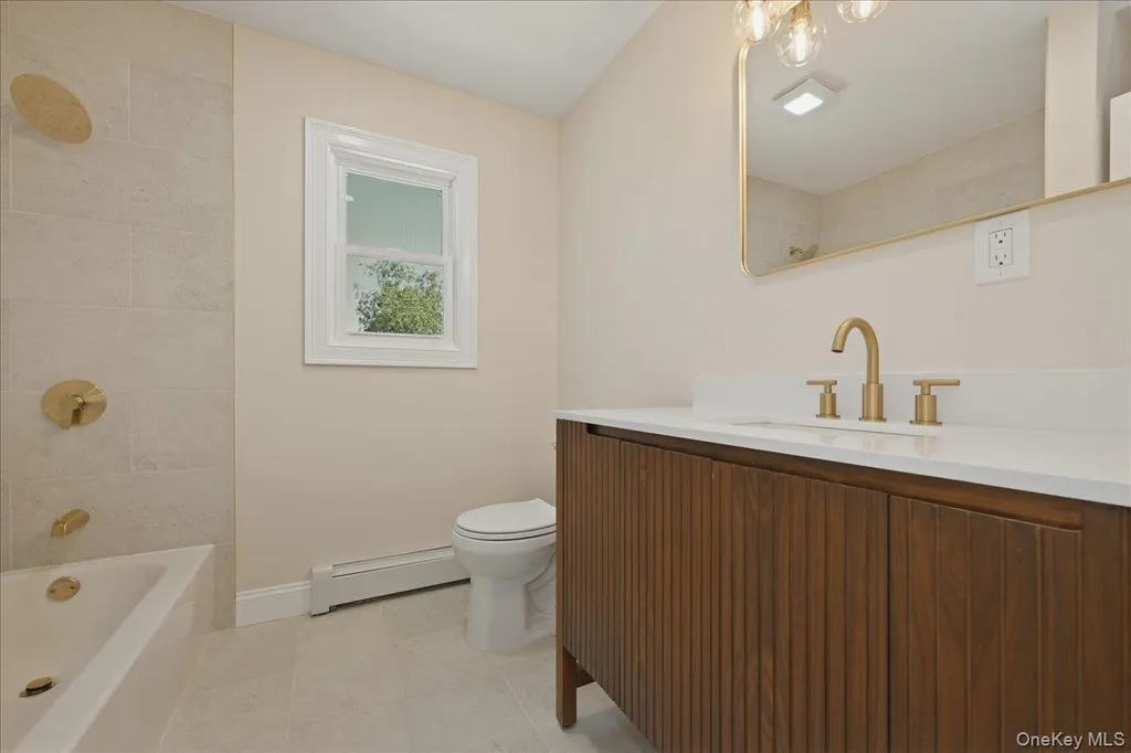 5 Bernice Court Coram NY 11727