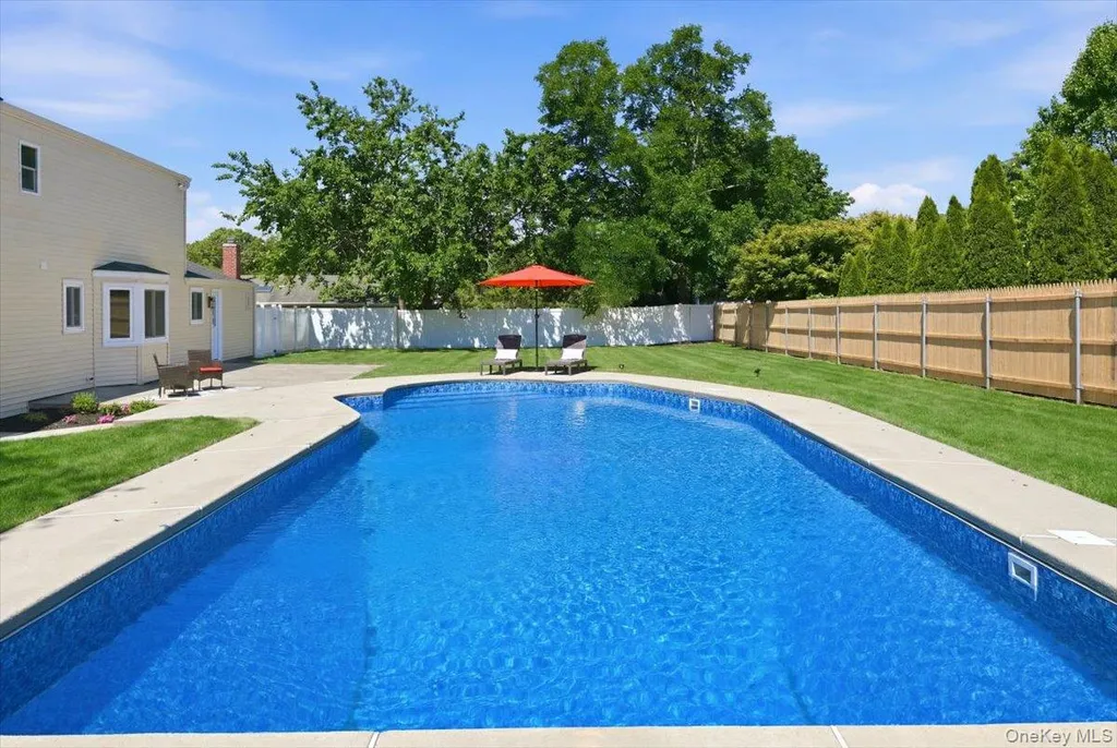 5 Bernice Court Coram NY 11727