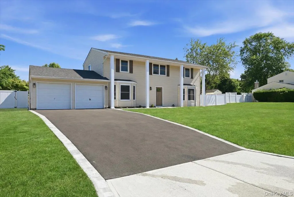 5 Bernice Court Coram NY 11727