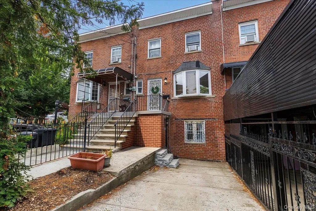 3303 Eastchester Road Bronx NY 10469