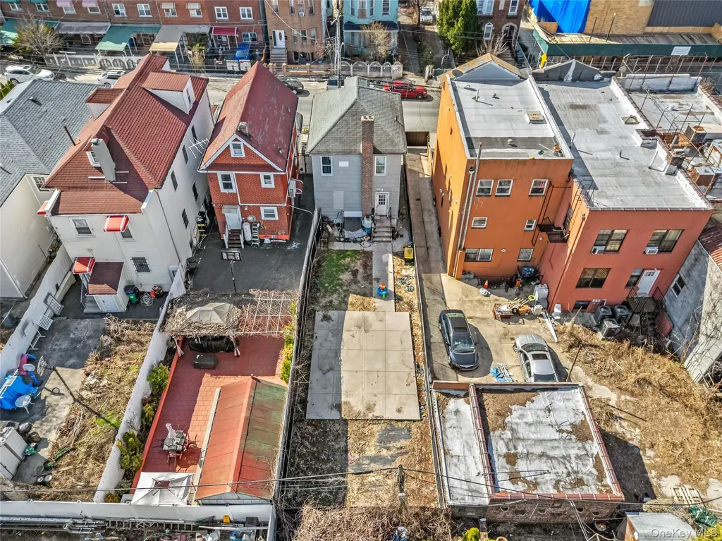 831 E 224th Street Bronx NY 10466