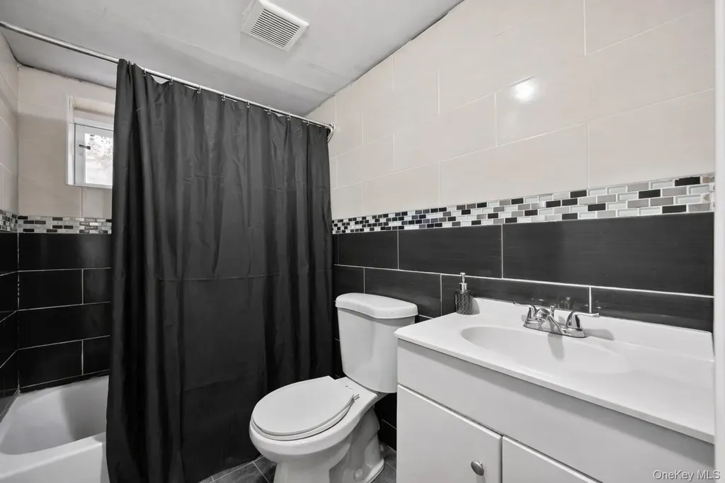 831 E 224th Street Bronx NY 10466