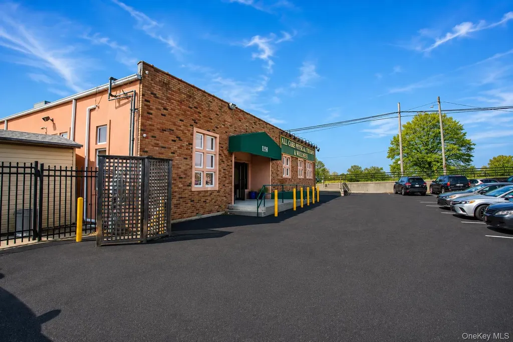 1158 Atlantic Avenue Baldwin NY 11510