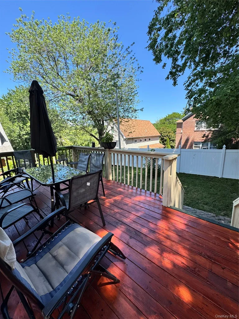57 Woodruff Avenue Bronxville NY 10708