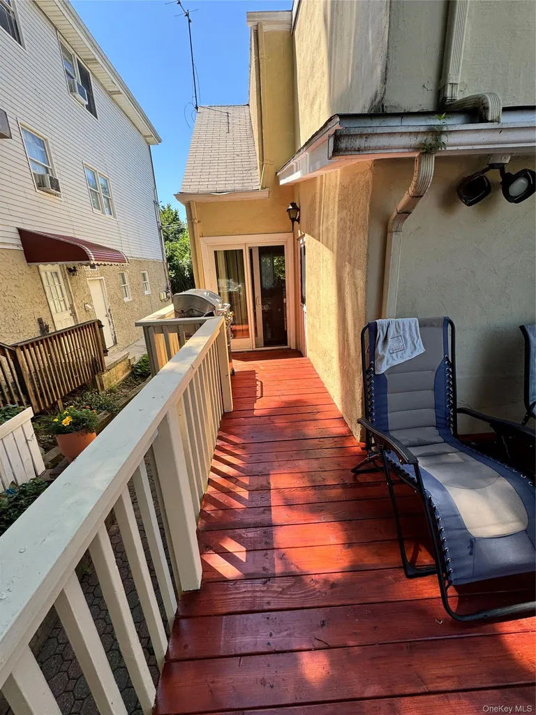 57 Woodruff Avenue Bronxville NY 10708