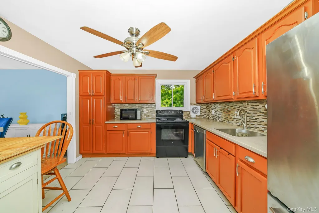9 Hamlin Avenue West Babylon NY 11704