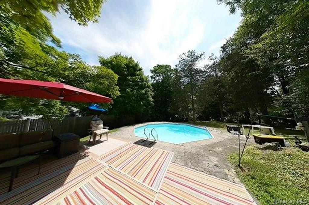 5 Colette Drive Poughkeepsie NY 12601