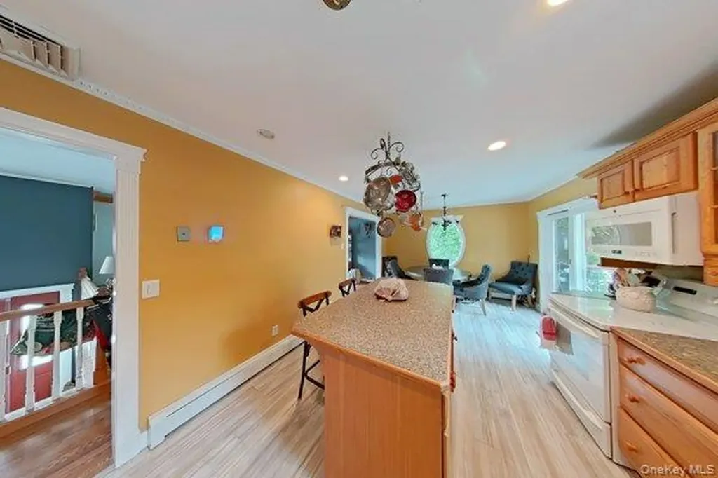5 Colette Drive Poughkeepsie NY 12601