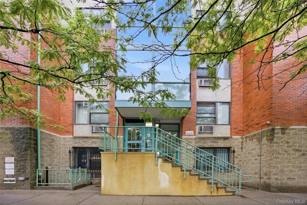 118 Schenectady Avenue Brooklyn NY 11213