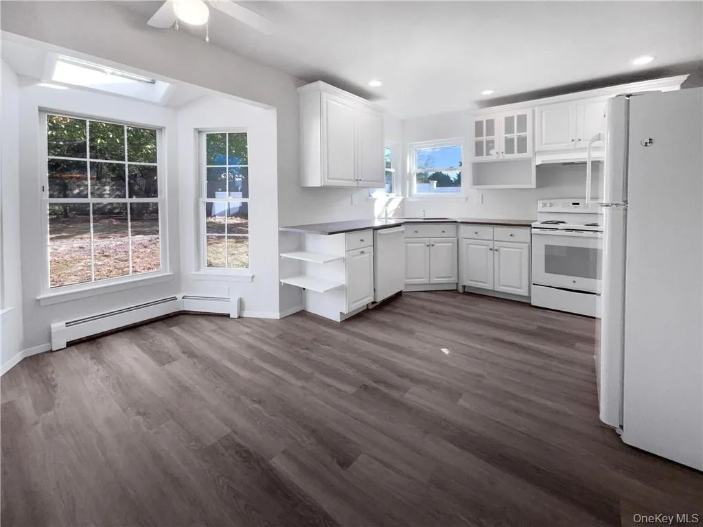 11 Frost Valley Drive East Patchogue NY 11772