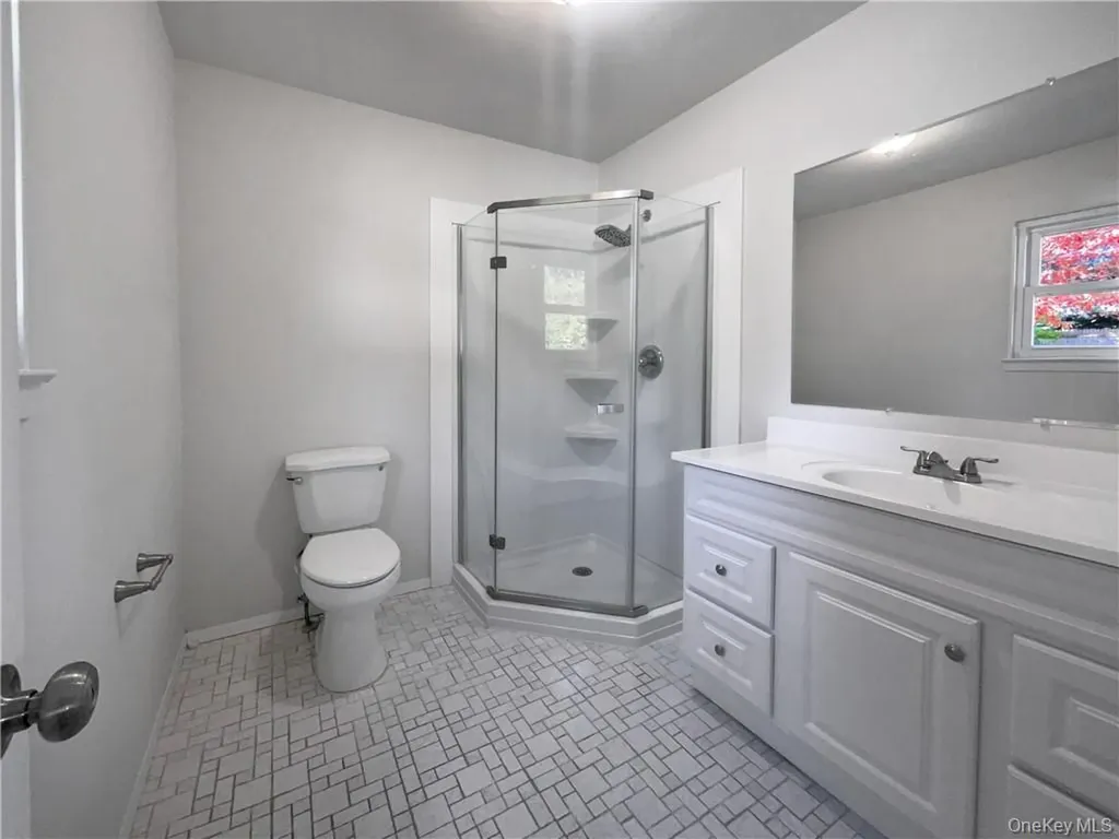 11 Frost Valley Drive East Patchogue NY 11772