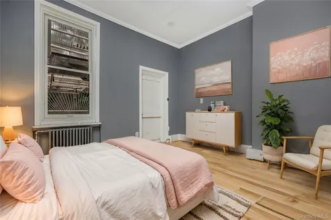 298 Cooper Street Brooklyn NY 11237