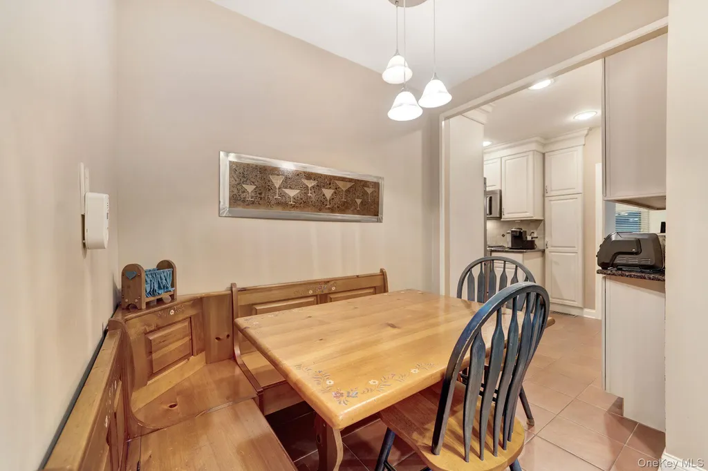 327 Wynsum Avenue Merrick NY 11566