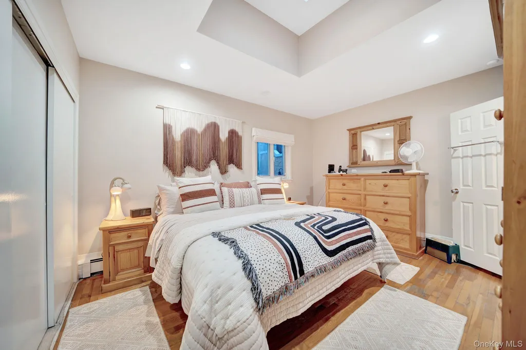 327 Wynsum Avenue Merrick NY 11566