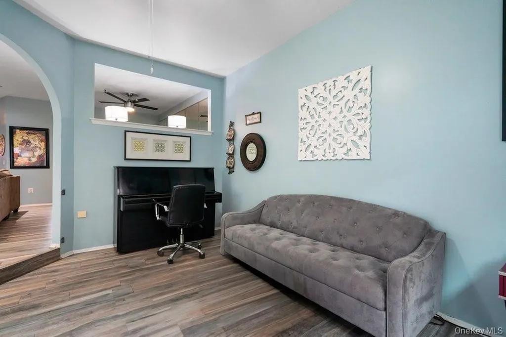 824 Birchwood Park Drive Middle Island NY 11953