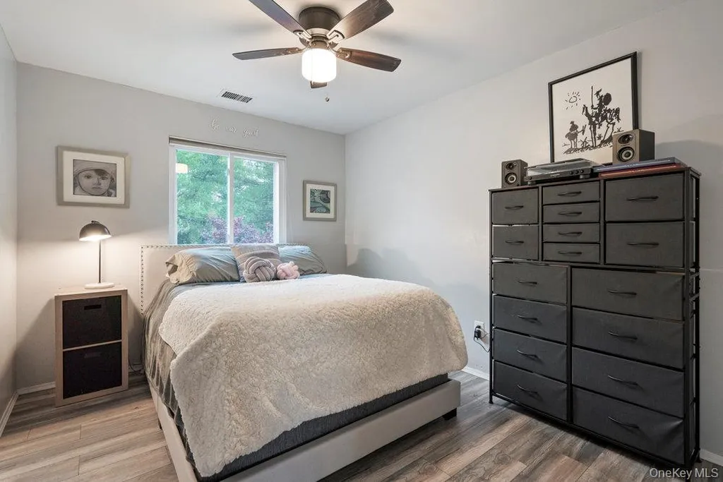 824 Birchwood Park Drive Middle Island NY 11953