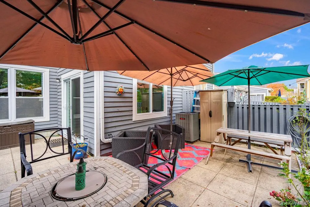 824 Birchwood Park Drive Middle Island NY 11953