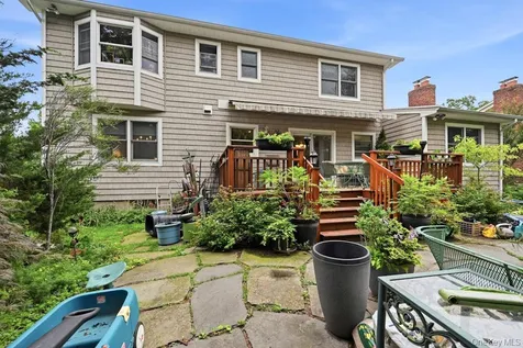 23 Maryetta Court Syosset NY 11791