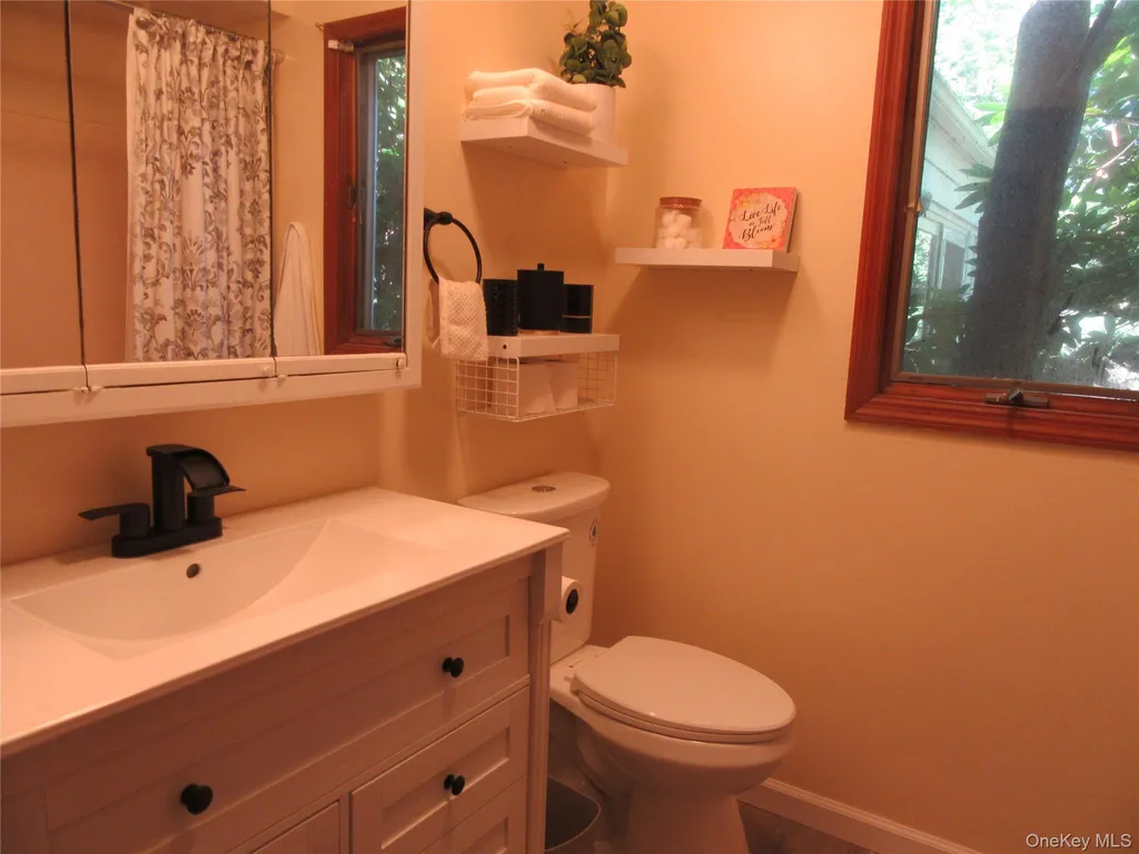 703 Little Britain Road New Windsor NY 12553