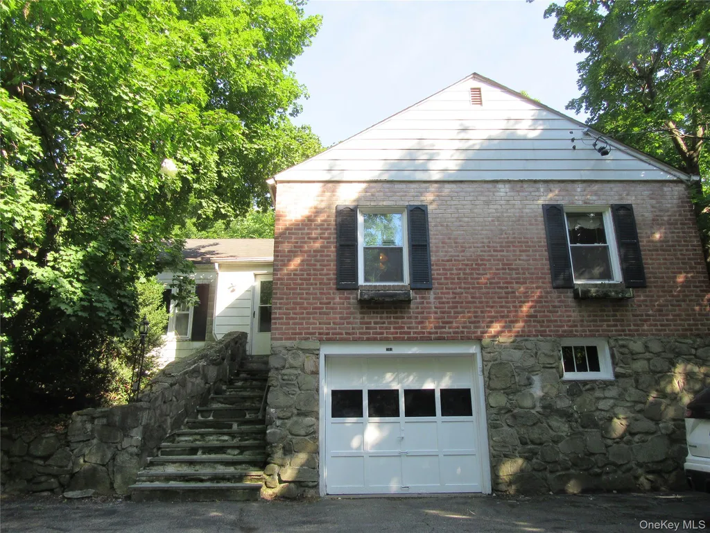 703 Little Britain Road New Windsor NY 12553