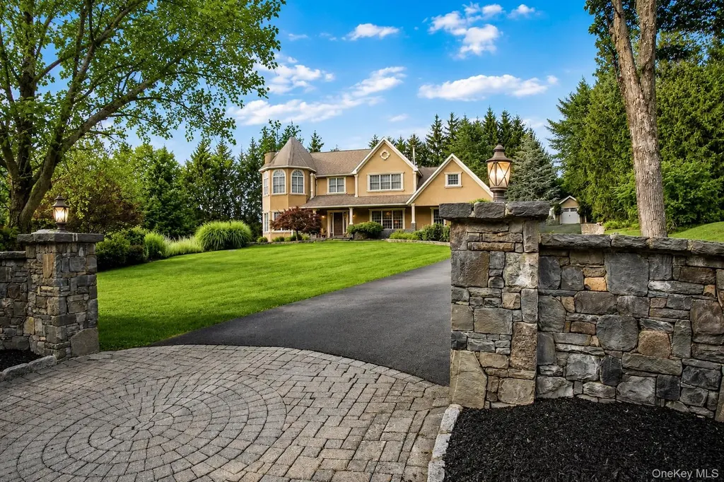 10 Sutherland Drive Highland Mills NY 10930