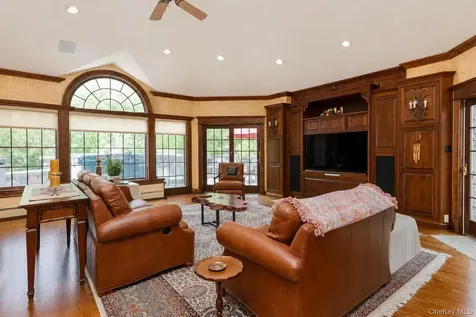 10 Sutherland Drive Highland Mills NY 10930