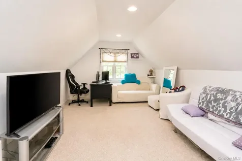10 Sutherland Drive Highland Mills NY 10930