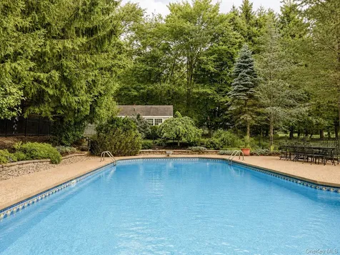 10 Sutherland Drive Highland Mills NY 10930