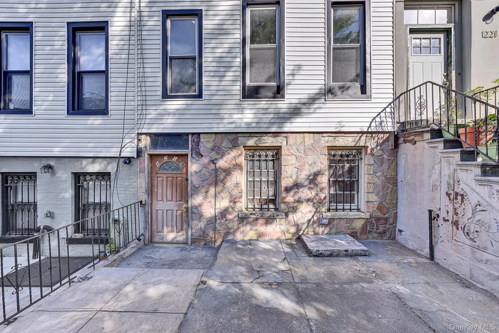 1219 Decatur Street Brooklyn NY 11207