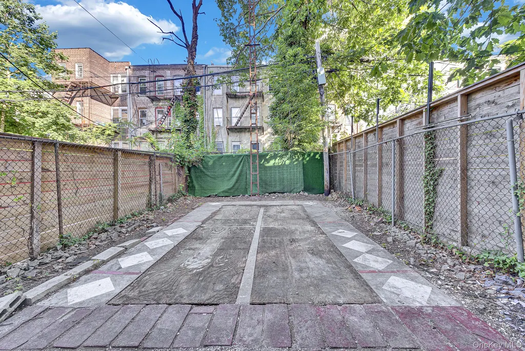 1219 Decatur Street Brooklyn NY 11207