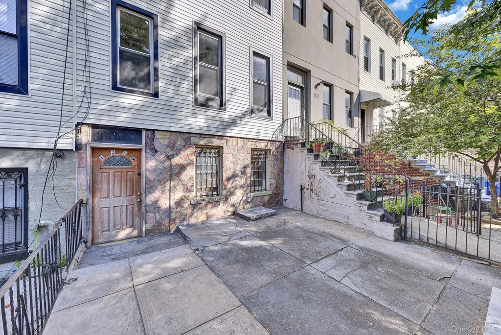 1219 Decatur Street Brooklyn NY 11207