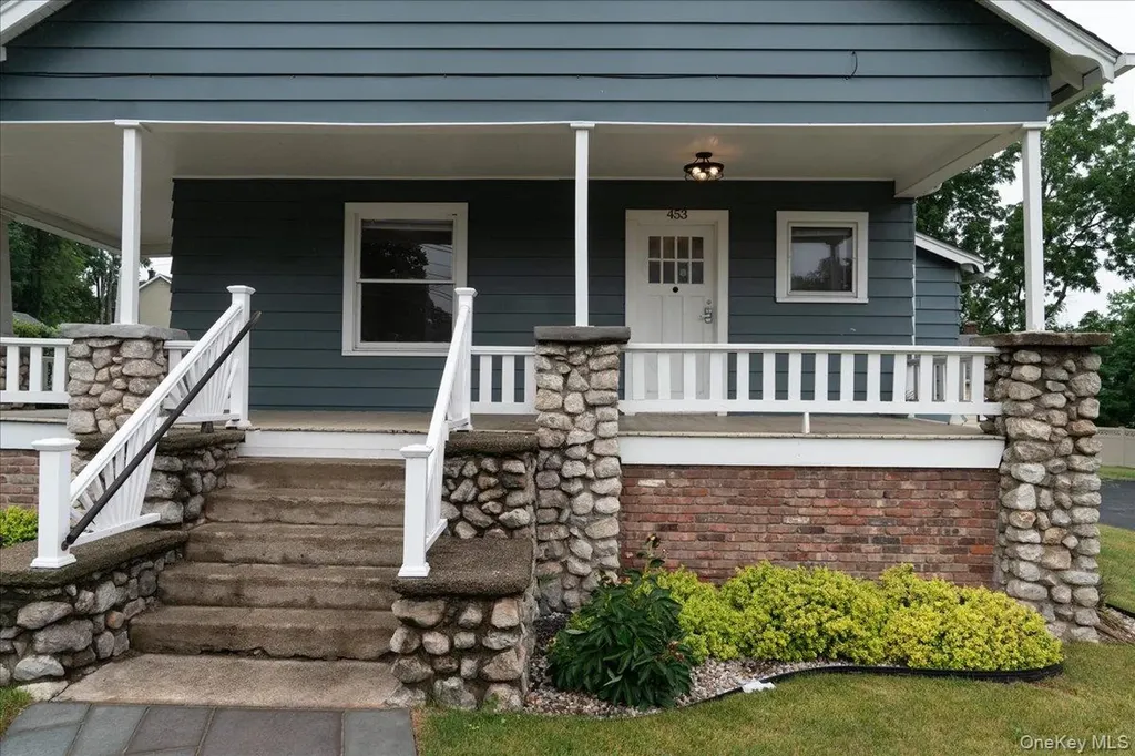 453 Route 17m Middletown NY 10940