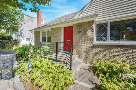 104 Lefferts Road Yonkers NY 10705