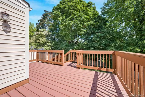 104 Lefferts Road Yonkers NY 10705