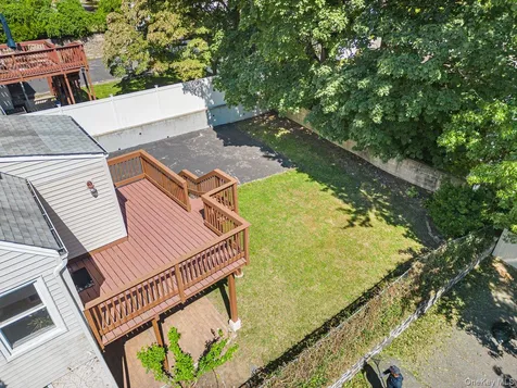 104 Lefferts Road Yonkers NY 10705