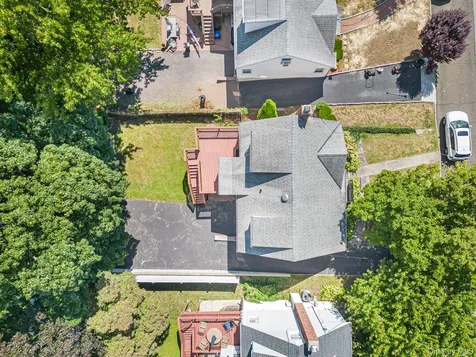 104 Lefferts Road Yonkers NY 10705