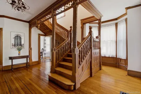 112 Academy Street Poughkeepsie NY 12601