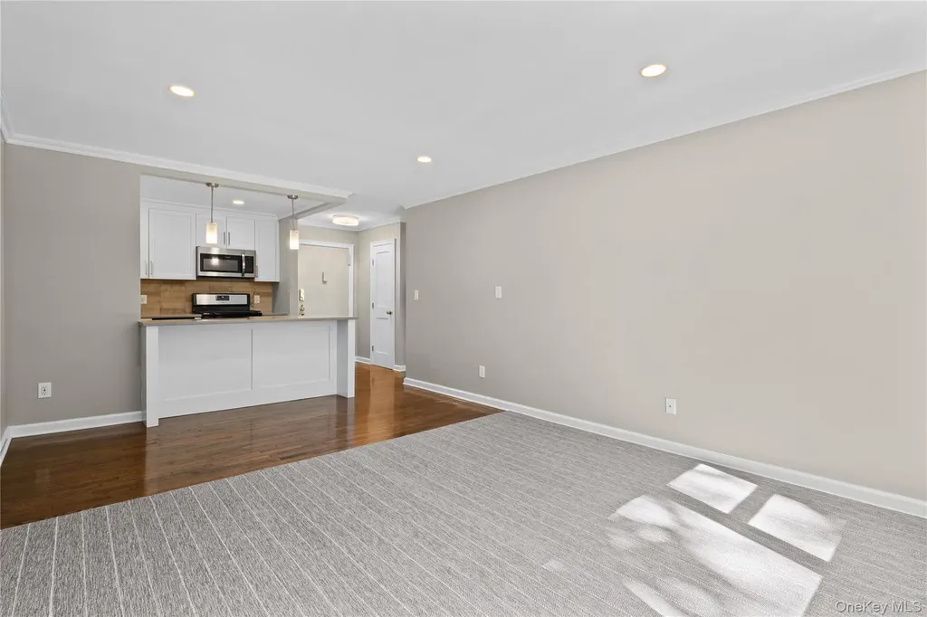 152 B N Broadway White Plains NY 10603