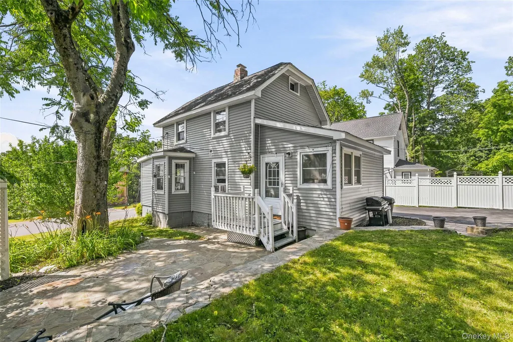14 Howard Street Cornwall NY 12518